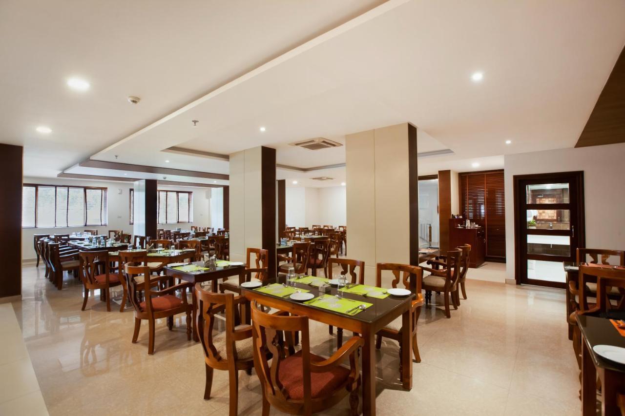 สเตอร์ลิง เทกกาดี Hotel เทกคาดี ภายนอก รูปภาพ